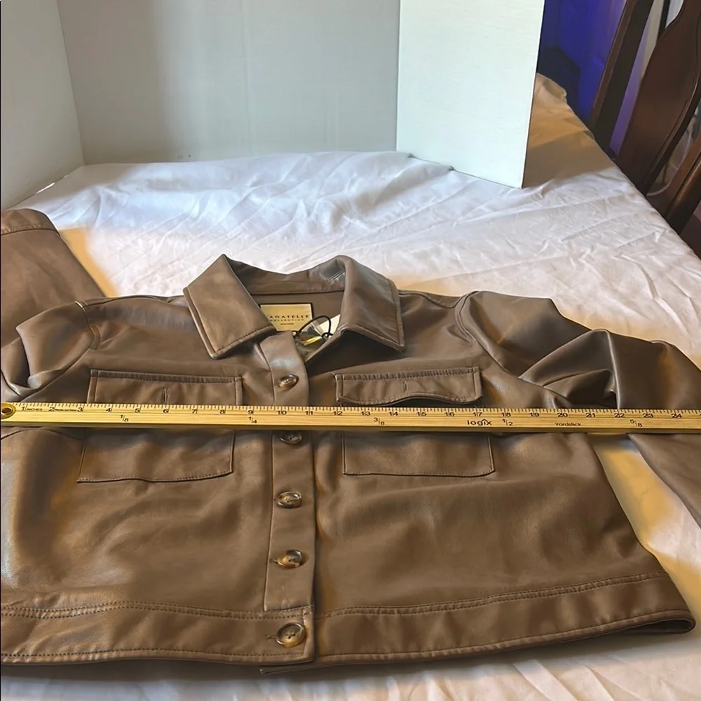 Stylish Tan Leather Jacket with Button Detail